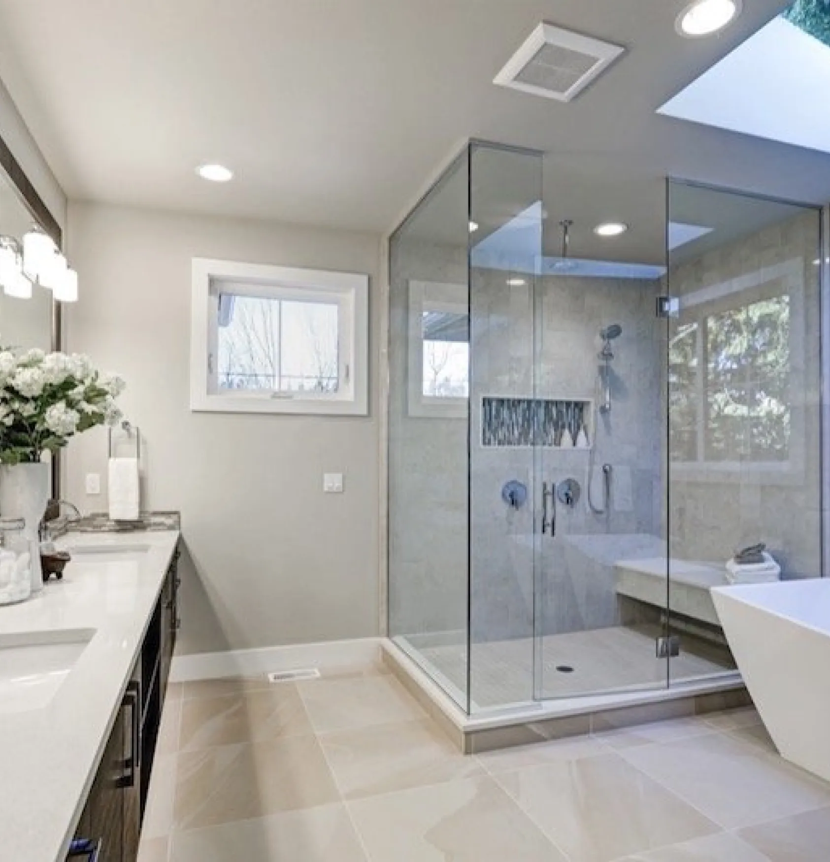 MOOD LIGHTING BATHROOM